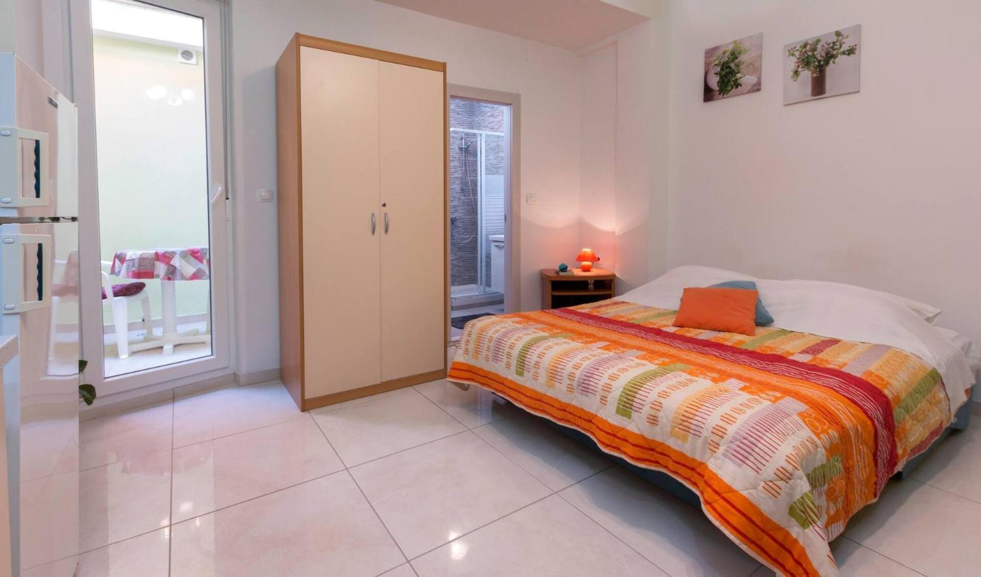 Pleasant Oriana Apartment Near The Sea-Pula Exterior photo