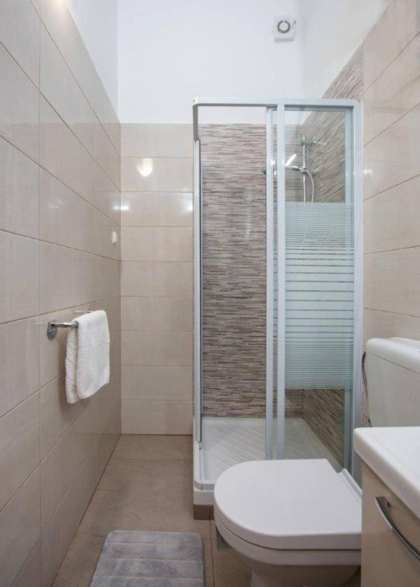 Pleasant Oriana Apartment Near The Sea-Pula Exterior photo
